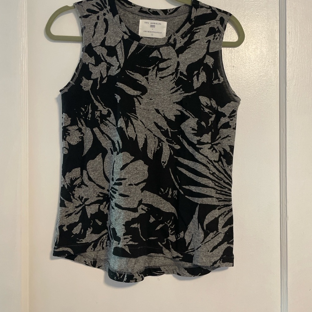 Anthropologie Black Tank Top with Gray Tropical Print size XS